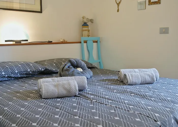 Magnoliaalmare-beachfront With Spacious Terrace