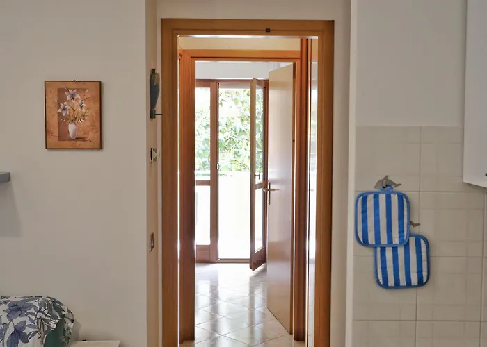 Magnoliaalmare-beachfront With Spacious Terrace Appartamento Grado